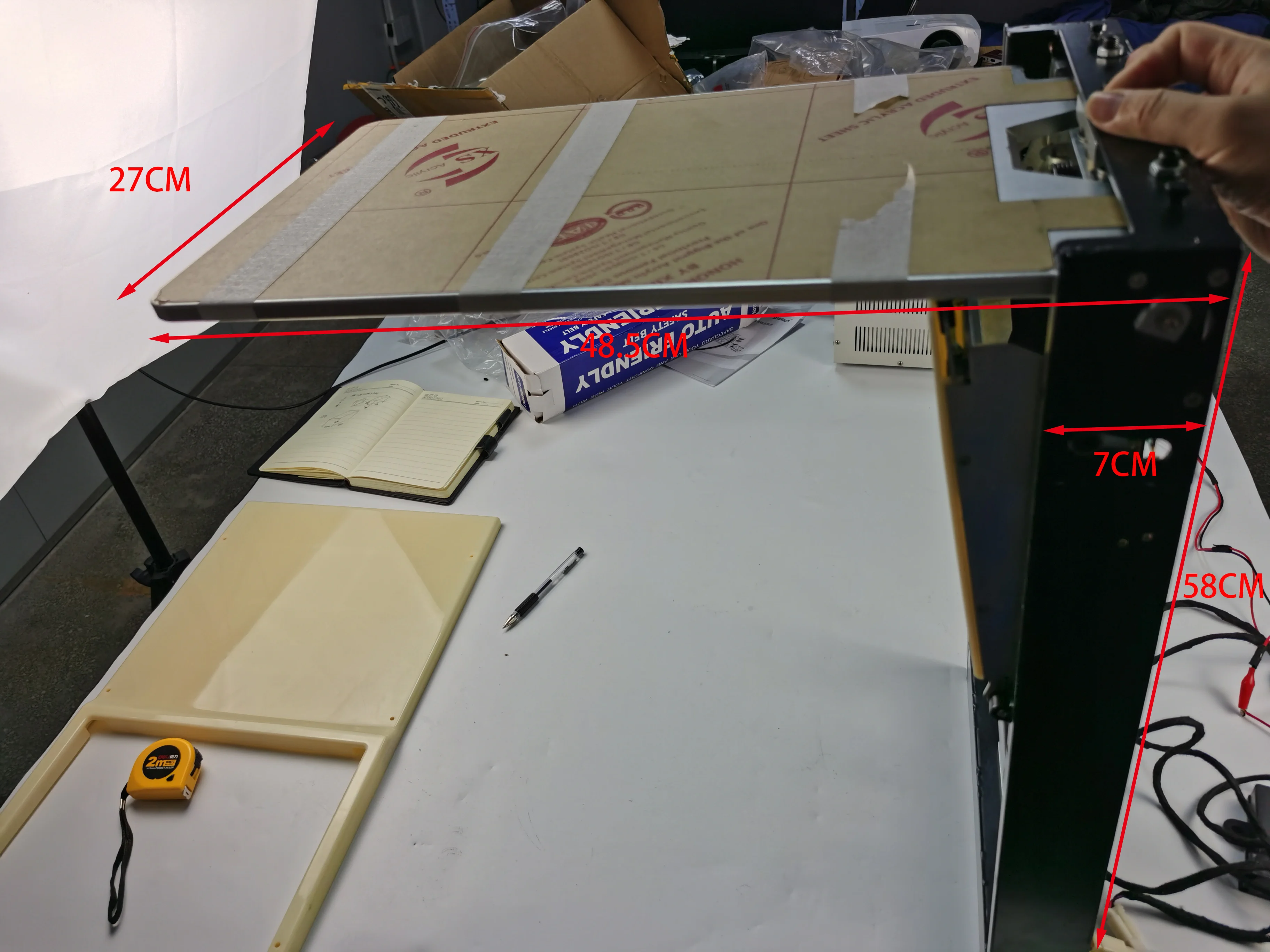 China Manufacture Modify Conversion Kit Car Electric Folding  Side Table for Luxury VANS Business Cars