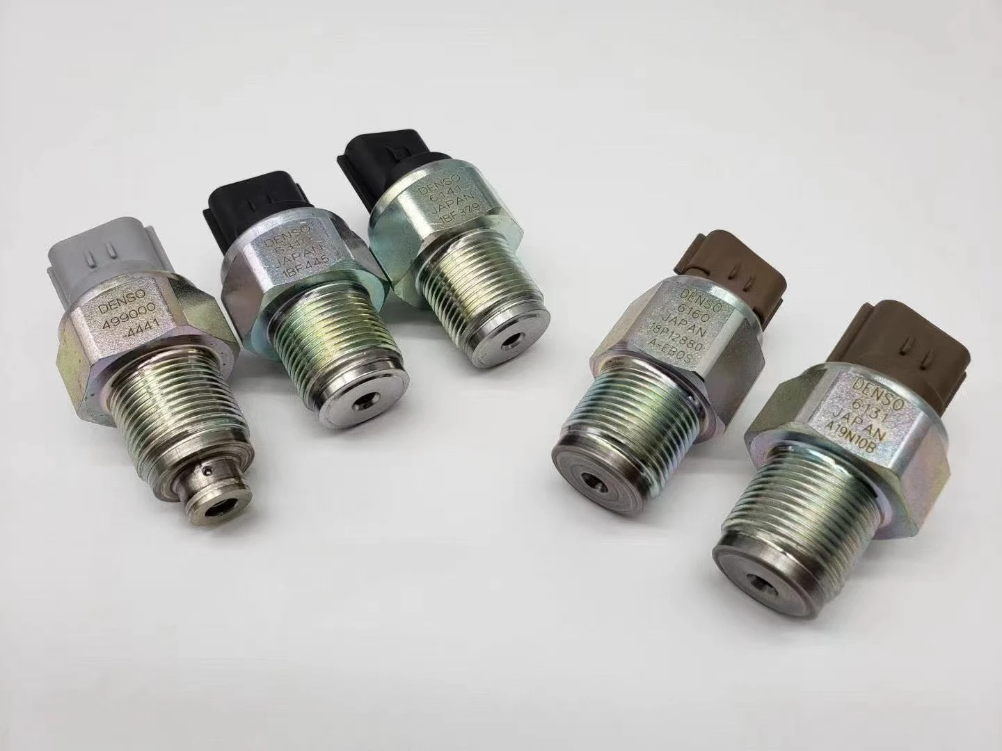 

Parts for Common Rail Sensor 499,000-6141 6310 6131 4441 6141 6160 Common Rail Sensor