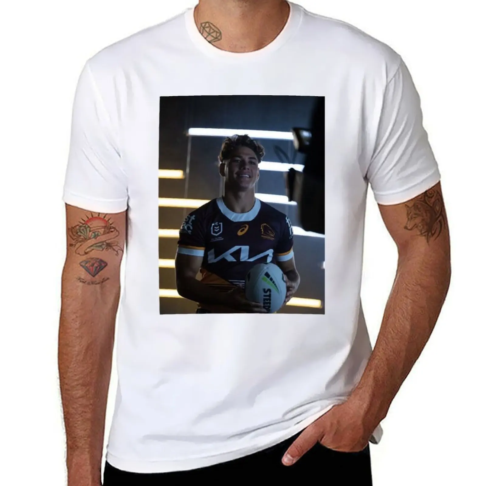 

Reece Walsh(4) T-Shirt g man t shirts for men funny t shirts dark humor T-Shirt