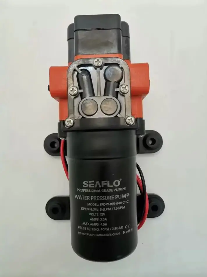 

Самовсасывающий мембранный насос SEAFLO серии 23C 12 В SFDP1-015-040-23C для яхт на колесах