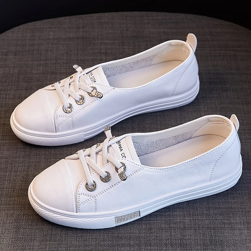 The First Layer of Cowhide Shallow Mouth Female 2023 New Spring and Summer Leather Casual Slip-on Flat Shoes