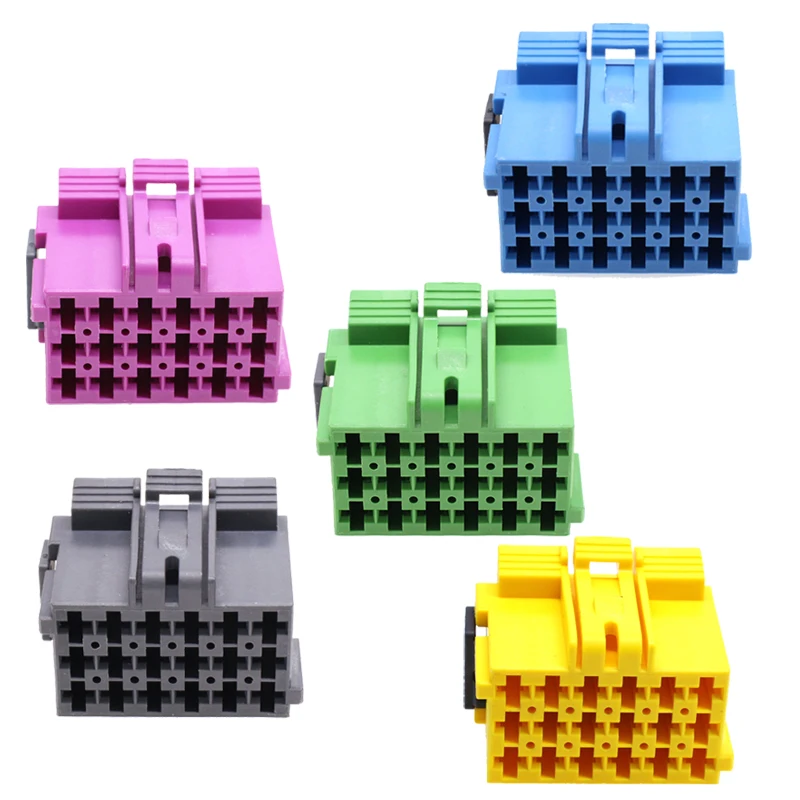 18 hole 1-967624-1 is suitable for Jiefang Automobile Heavy Truck Knorr Bremse ABSEBS harness plug 1-967629-1