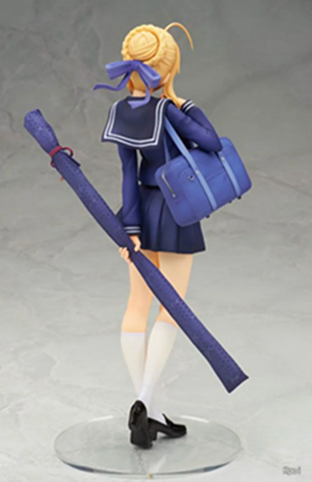 Fate Stay Night Saber Altria Pendragon Scala 1/7 Figura Anime PVC Statua Uniforme scolastica Vestire Modello Azione da collezione