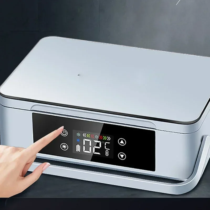 เครื่องใช้ในบ้านตู้เย็นอินซูลินแบบพกพาแบบพกพารถตู้เย็นขนาดเล็กในครัวเรือนชาร์จยาเครื่องทําความเย็น Incub