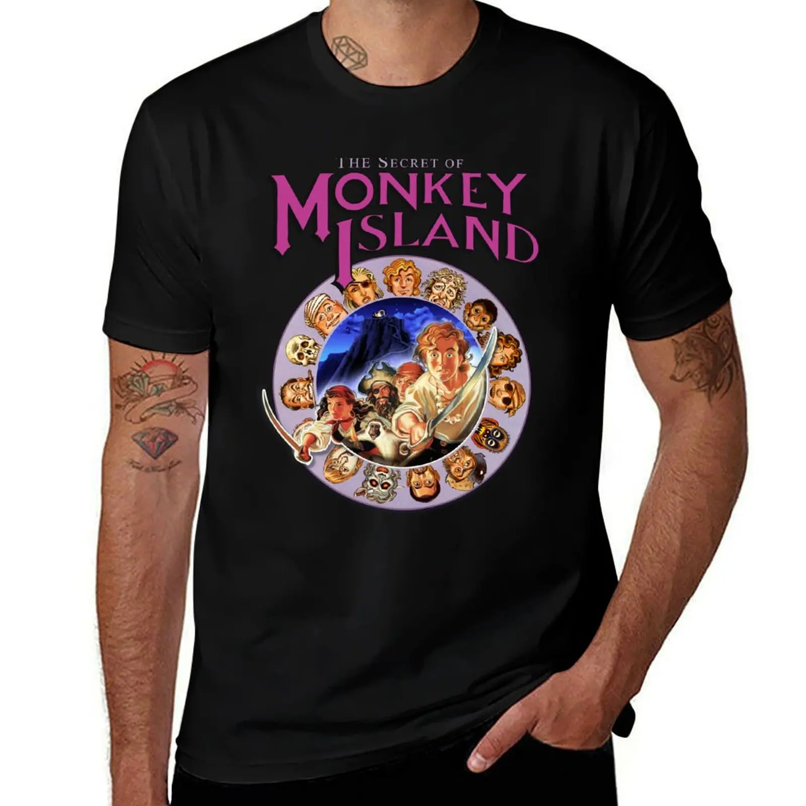 Secret of Monkey Island - Logo and Pirate Codewheel - Classic MS-DOS point and click graphic adventure game! T-Shirt