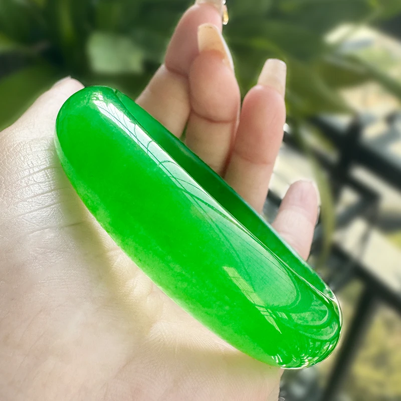 Bingpiaohua authentic sun green jade bracelet Burmese natural A genuine jade bracelet for children to send to their mothers