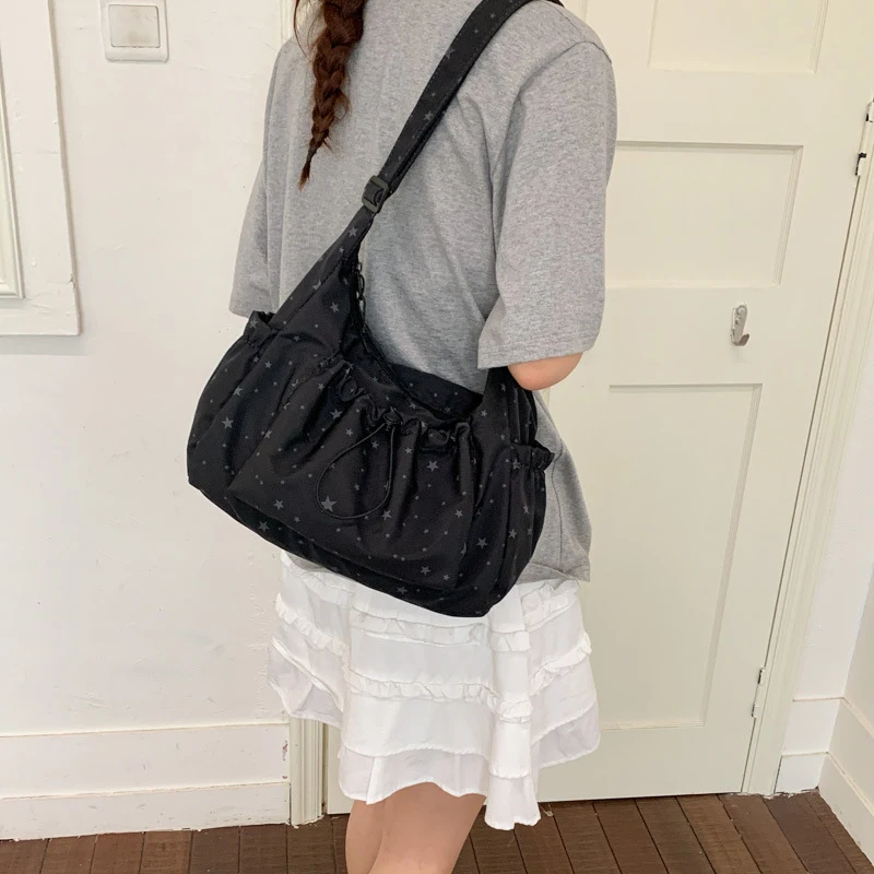 

Korean Style INS Lazy Style Croissant Large Capacity Canvas Bag Pleated Plaid Nylon Bag Commuting Crossbody Shoulder Bag