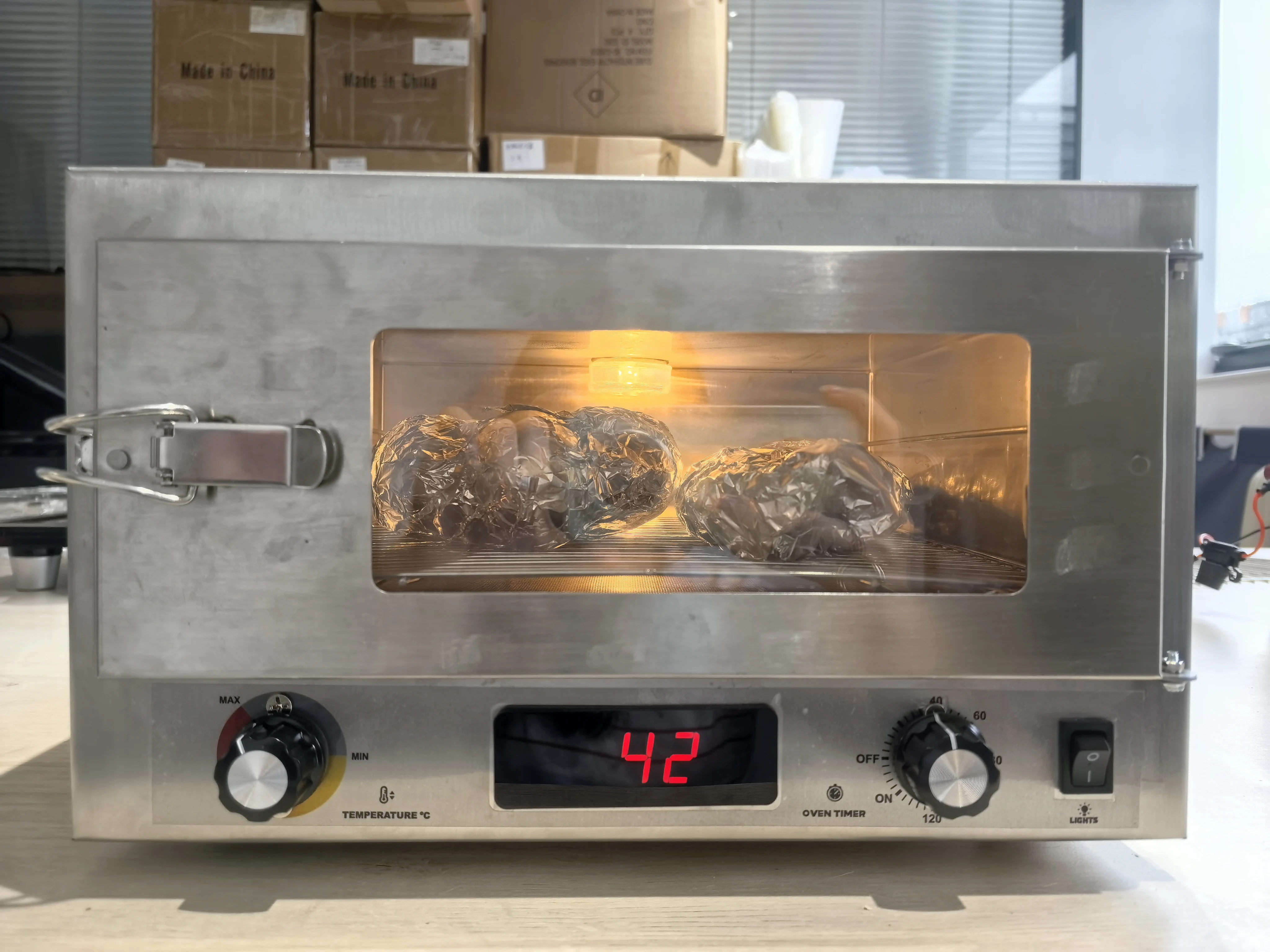 Low Consumption Outdoor Indoor Used 12V Adventure Travel Oven Portable Camping Oven 12V