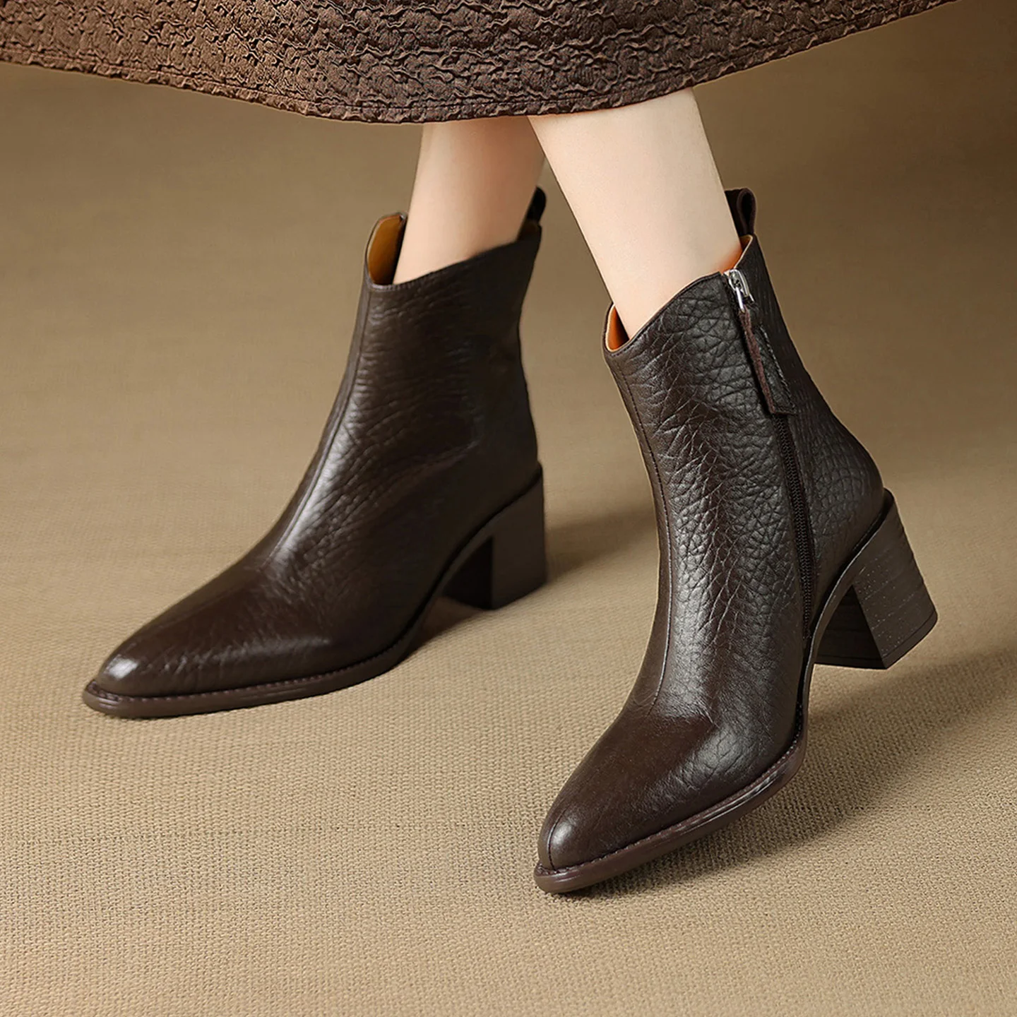 2026 new autumn winter women ankle boots natural leather plus size 22-25cm sheepskin pointed toe thick heel side zip short boots