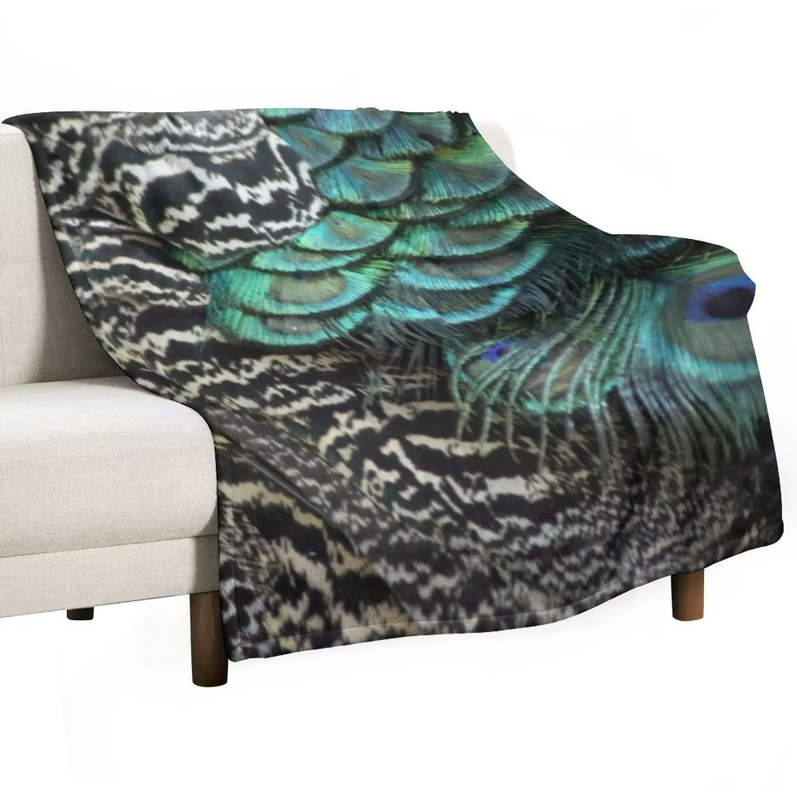 Peacock Bird Feathers Plumage Texture 1 Throw Blanket Sofa blankets ands Thins blankets and throws Luxury Blankets