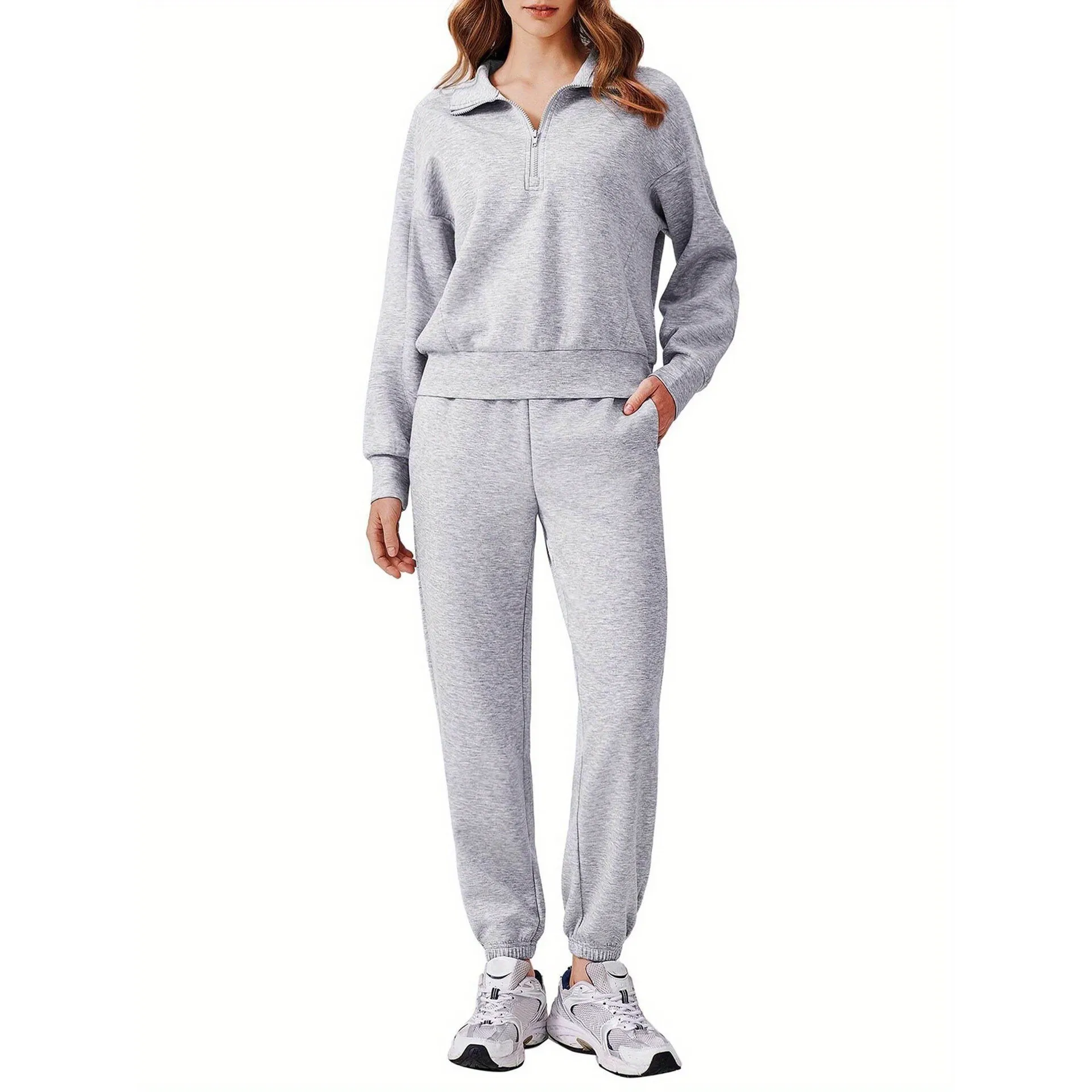 

Women's Sporty Half Zip Sweatshirt Set Fashionable Summer Outfit Two-Piece Casual Comfortable Streetwear Look