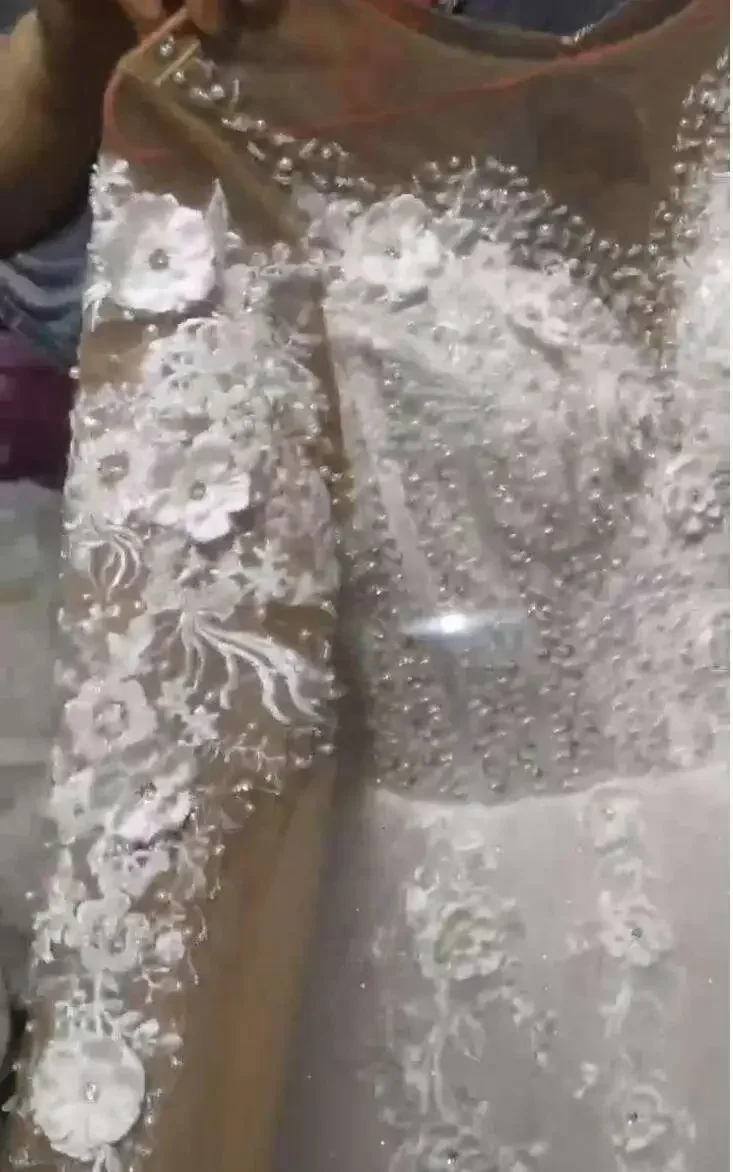 تخصيص الكرة ثوب المرأة أنيقة الدانتيل الشاطئ مخصص فساتين الزفاف للعروس طويلة الأাতা الزفاف أثواب الزفاف