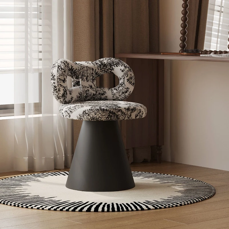مقعد تزيين غرفة النوم قابل للدوران على الطراز القديم الأوسط، كرسي تزيين مشهور على الإنترنت، طاولة تزيين، مقاعد زينة على شكل فيونكة