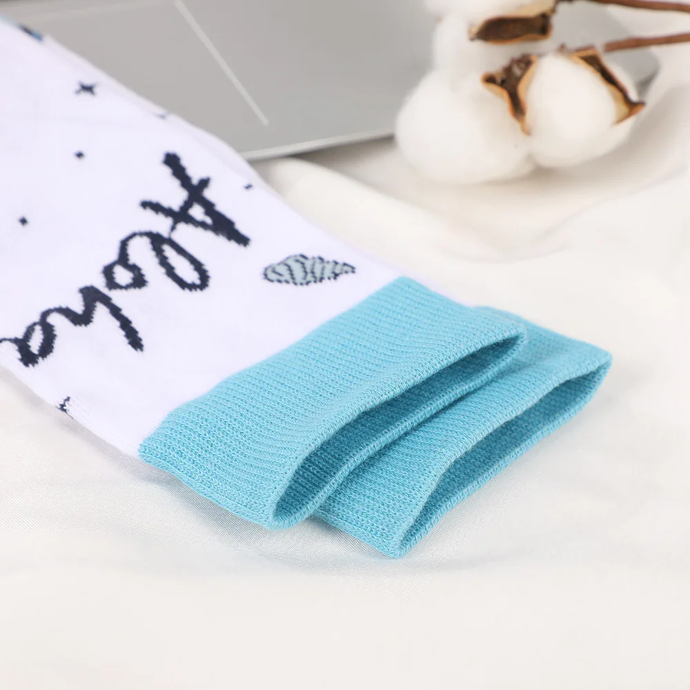 2025 جديد حار بيع الإبداعية الكرتون نمط الجوارب غير رسمية شخصية موضة الاتجاه جوارب قطنية لطيفة ومريحة