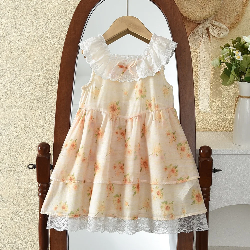 New delivery Clothes Girls 2-7old summer girl lace dress flower princess 100-140 children kids clothes baby fashion students