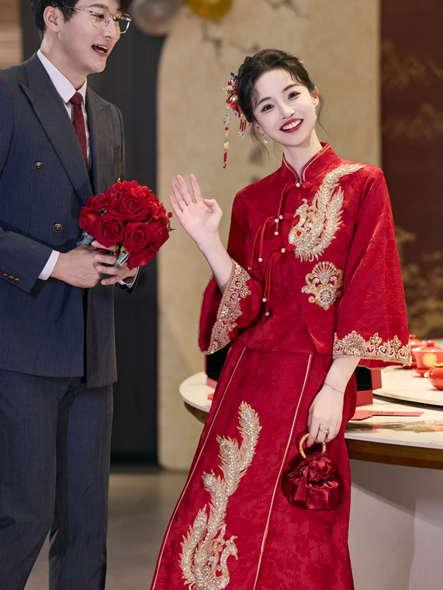 

Свадебное платье для невесты в китайском стиле, вечернее платье в пол с капюшоном, из полиэстера и нейлона, с рукавами 3/4