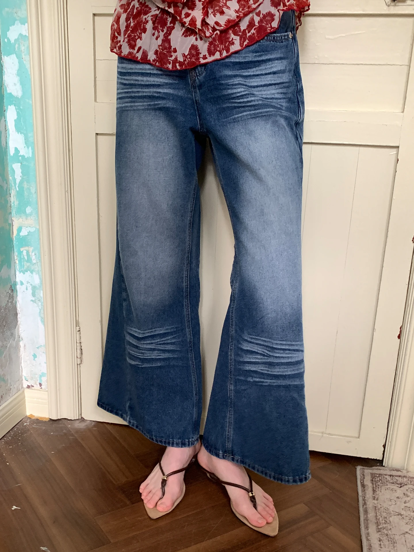 

Spring New Design Loose Women's Jeans Bell Bottoms Slimming Simple Match All Cotton Pants mid Waist Zipper Closure Straight Leg