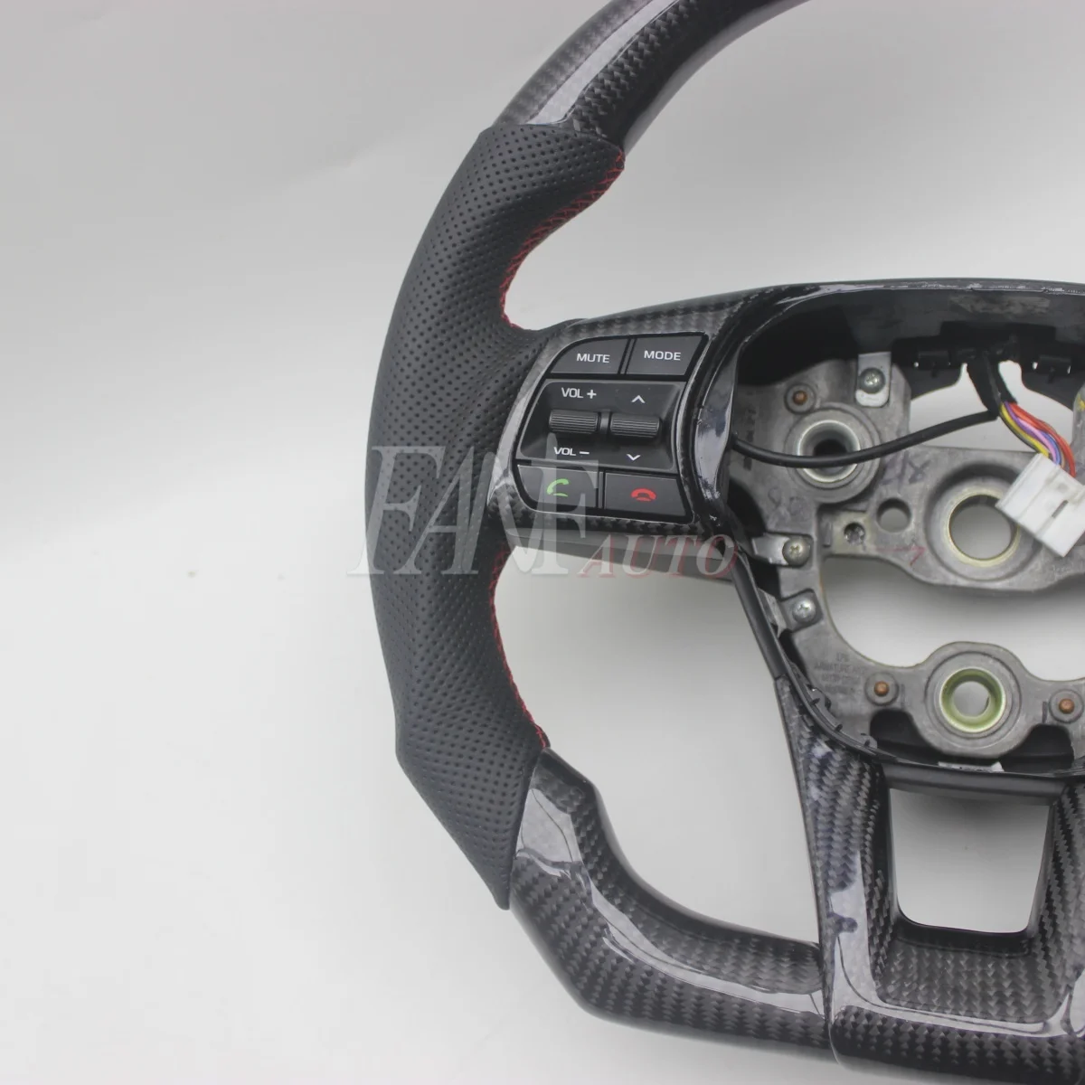 Replacement Real Carbon Fiber Steering Wheel with Leather for Hyundai Sonata 2015-2019