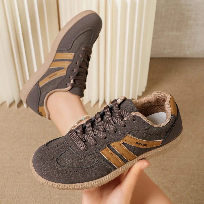 Spring and Autumn Women's Vintage Shoes Comfortable Mid Heel Sneakers New Women Color Blocking Shallow Mouth Vulcanized Shoes