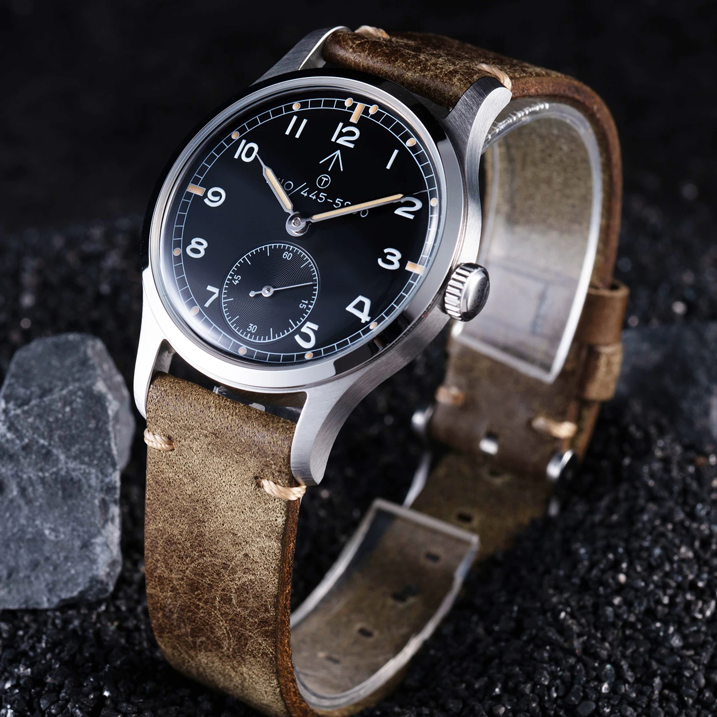 Jam Tangan Militer Pria yang Dapat Dikustomisasi, Kaca Lengkung K1 Mineral, BGW9&C3 Dual-Color Lume VD78, Logo yang Dapat Disesuaikan, Jam Tangan Retro Quartz.