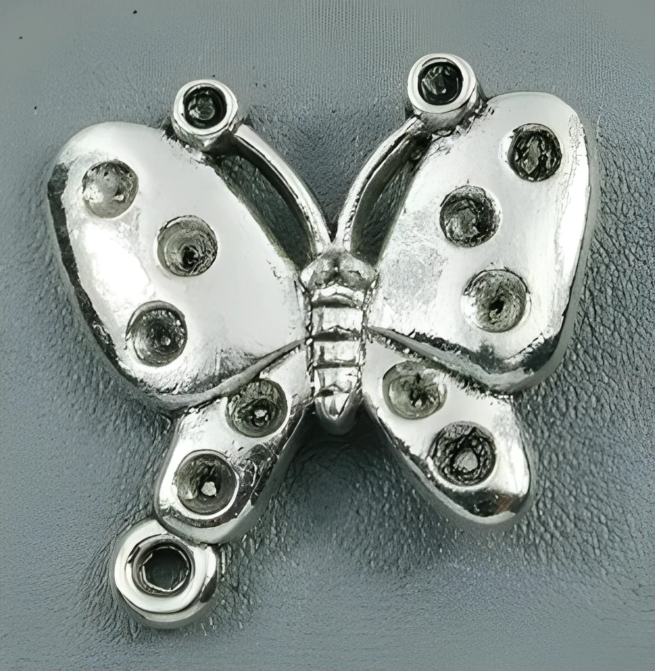 

5pcs 25*24mm Alloy matel tibetan silver butterfly pendants HWH1077