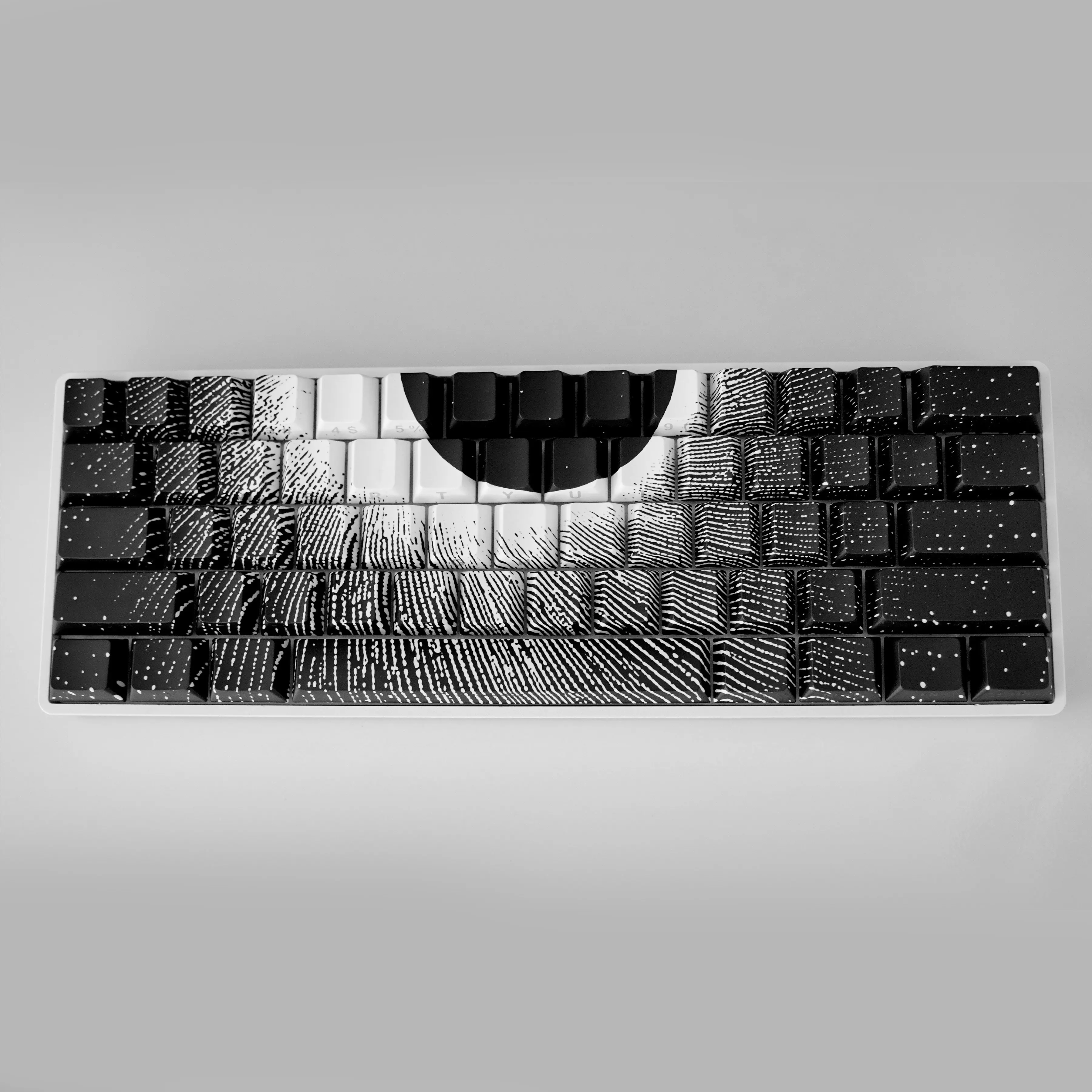 Corona black and white classic versatile  personalized original factory height side engraving light transmission five-sided hot