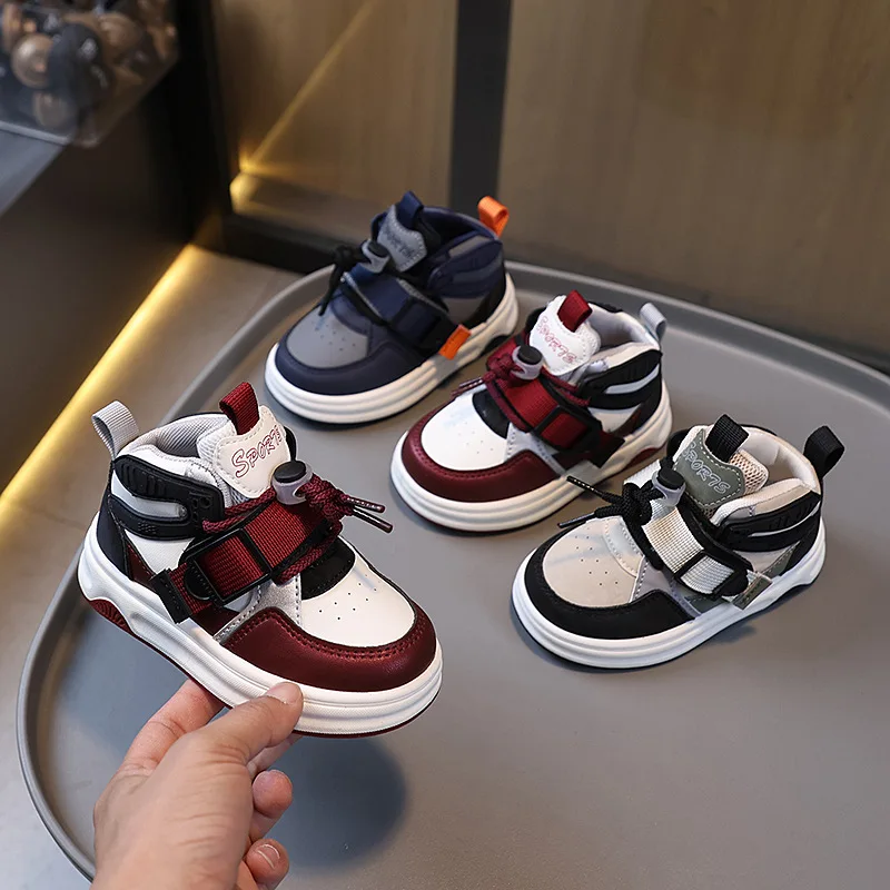 

Children 2025 Spring and Autumn New Boys Casual Board Shoes Velcro Bread Shoes Soft-soled Baby Shoes