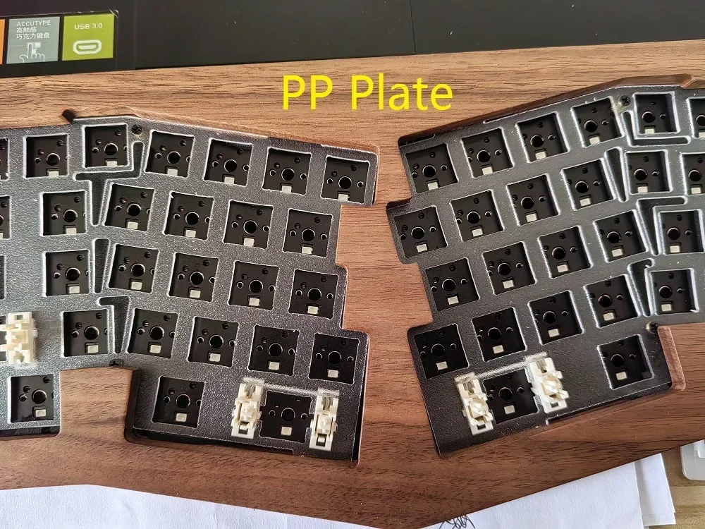 

GX67 Wood Case Keyboard Kit Gasket Alice OWlab Spring Keyboard RGB Hotswap VIA MAC/Win Systems