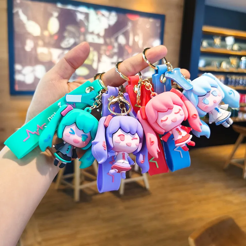 1Pcs Random Style Anime Hatsune Miku Q Version Action Figure PVC Model Keychain backpack pendant decoration Toy Collect Gifts