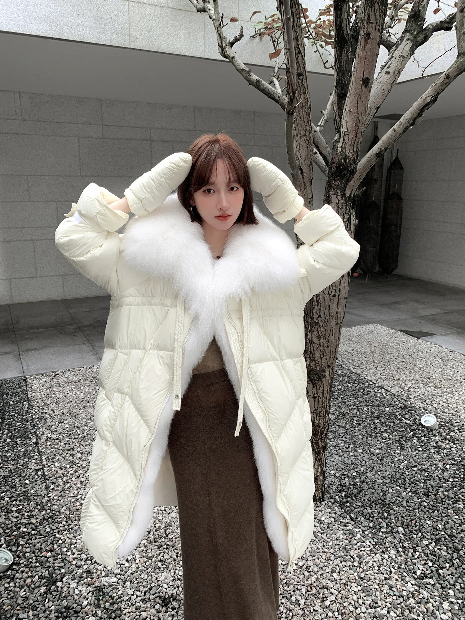 Winter down jacket women's medium and long fox hair big fur collar 90 white goose down jacket