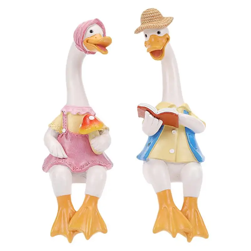 

Duck Couple Statues Couple Animals Sculpture Ornaments Creative Resin Reading Book Pose Duck Figurine Garden Decoration