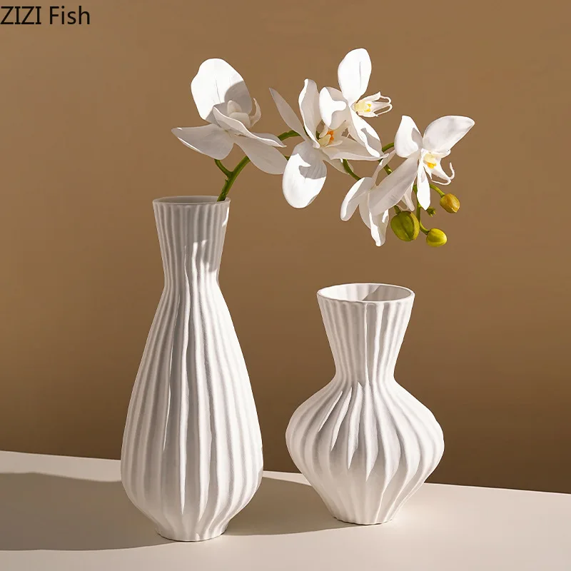 Creative Vertical Wrinkles Ceramic Vase Flowers Pots Desk Decoration Flower Arrangement White Floral Vases Room Aesthetic Decor