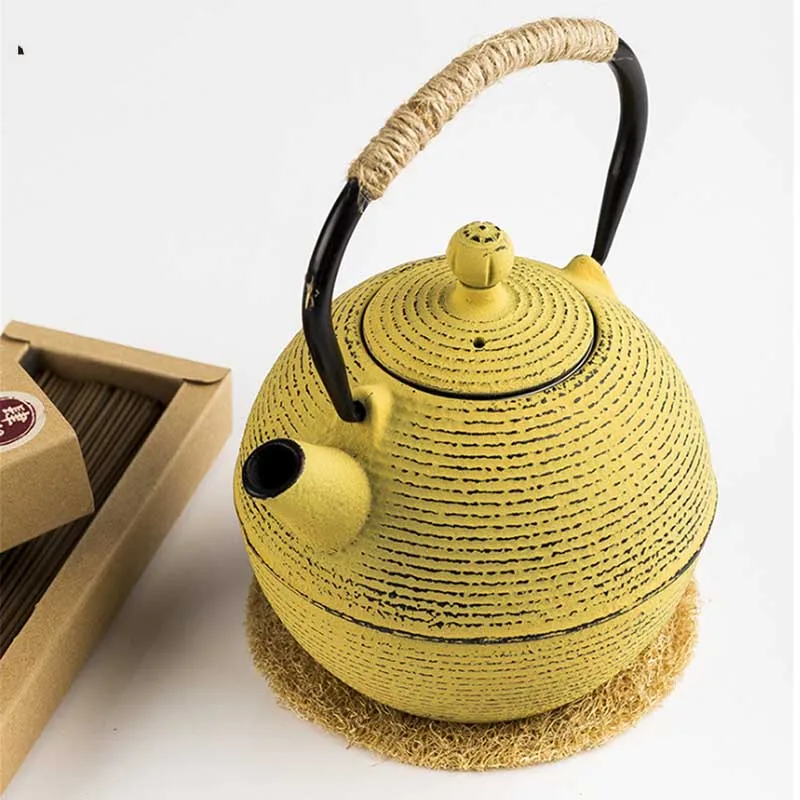 680ML Iron Tea Pot Style TeaPot Kettle with Filter Cast Teapot Tea Boiling Water Kung Fu Oolong Tea Set