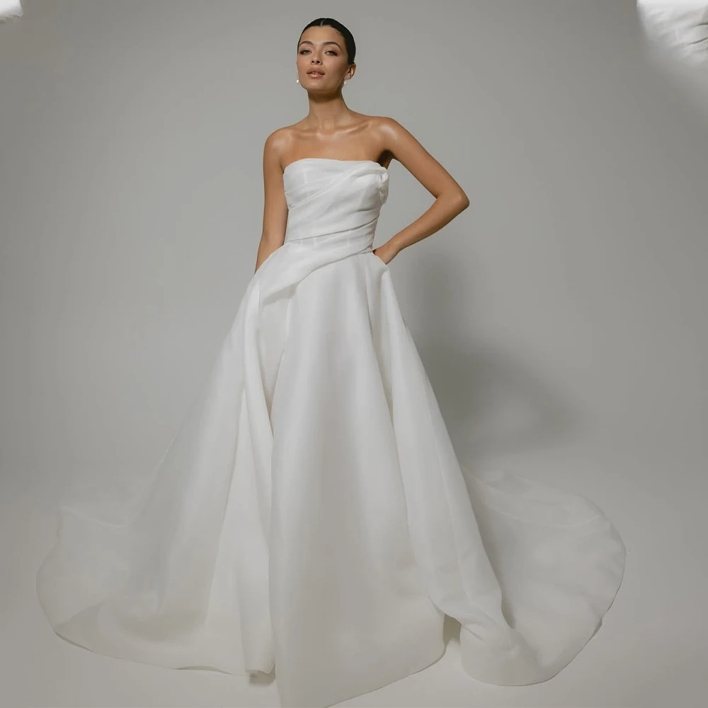 

Elegant Pleat Strapless Organza A Line Wedding Dresses Side Slit Custom Made Bridal Grown 2026 Vestido De Noival