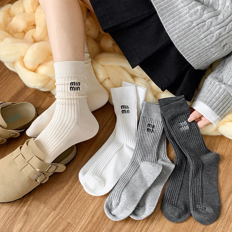 1 Pair Fashion Autumn Winter New Women Socks Cotton Embroidery Middle Tube Designer Socks Pure Color Sports image 3