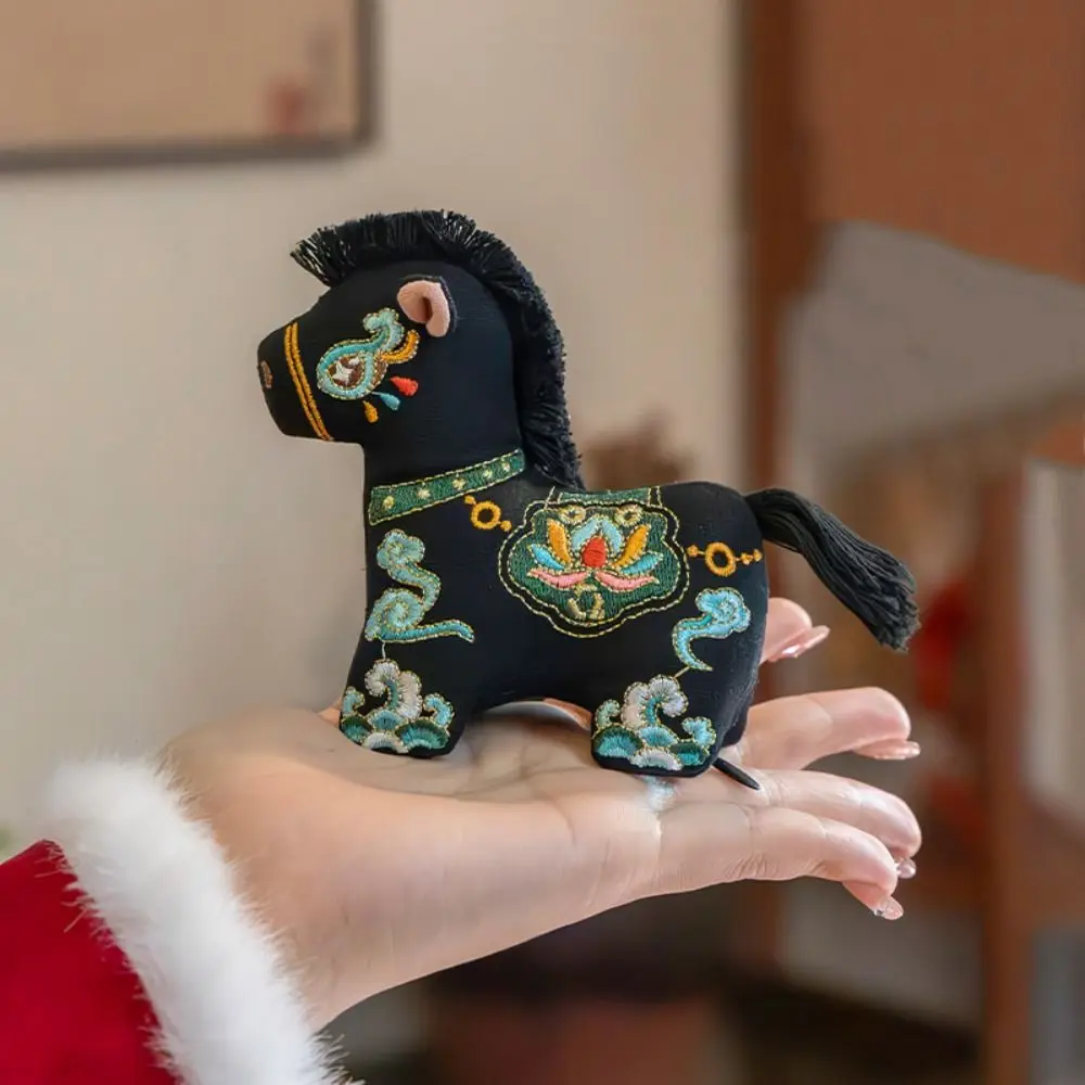 Brocade Zodiac Horse Sachet Refillable Chinese Style Bag Horse Hanging Decoration Zipper Design Embroidery Pony Car Pendant