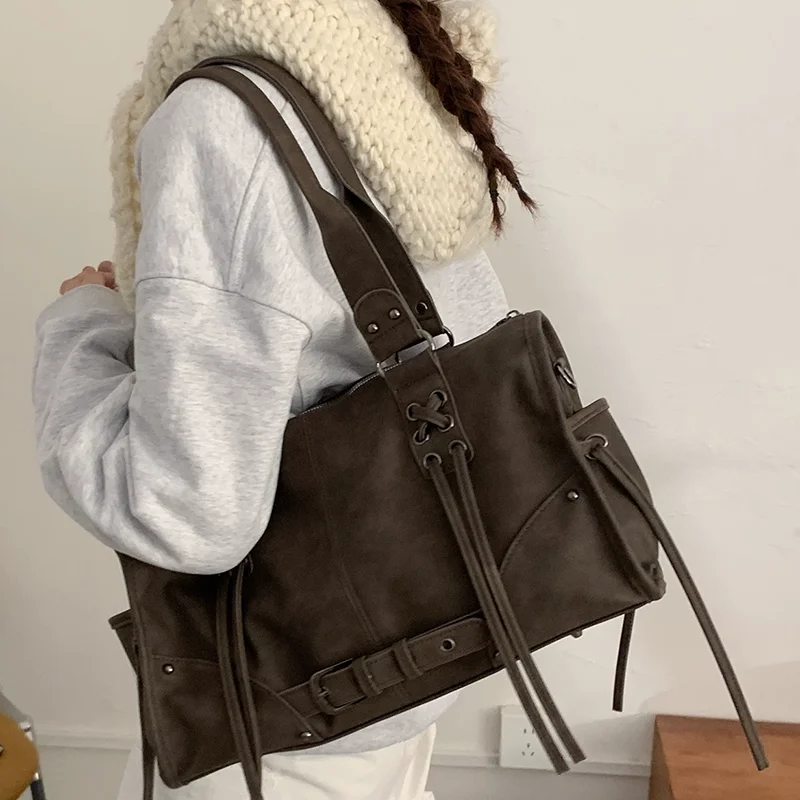 Thumbnail 3 - #49 New Pillow Bags Arrivals