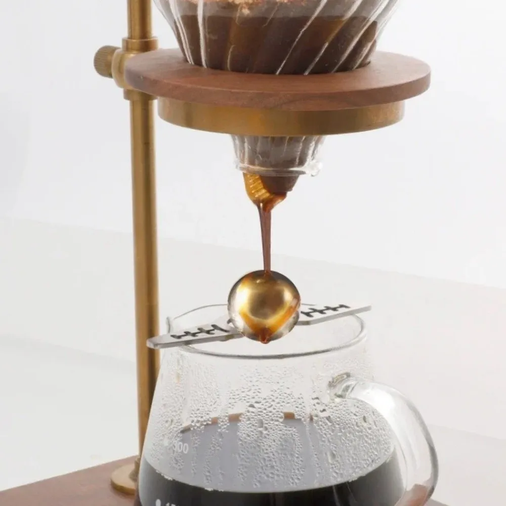 

Reusable Coffee Ice Ball Portable Design Safe Material Espresso Ball Belt Holder With Holder Rapid Cooling Ice Ball Rack