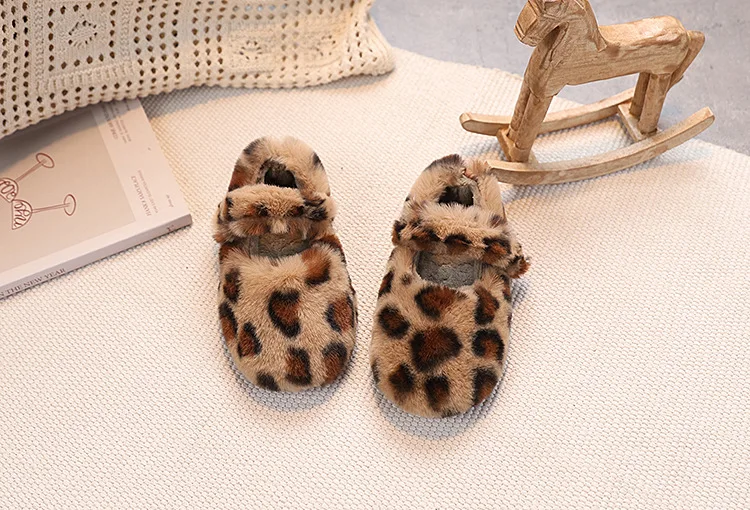 Kinder Warme Flache Freizeitschuhe 2027 Mode Herbst Winter Koreanische Leopardenmuster Plüschschuhe Plüsch Mädchen Baumwollschuhe – Detail 15