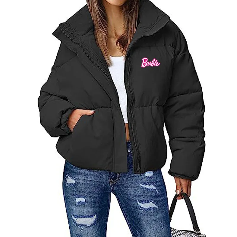 

Женская короткая хлопковая куртка с длинным рукавом и воротником-стойкой