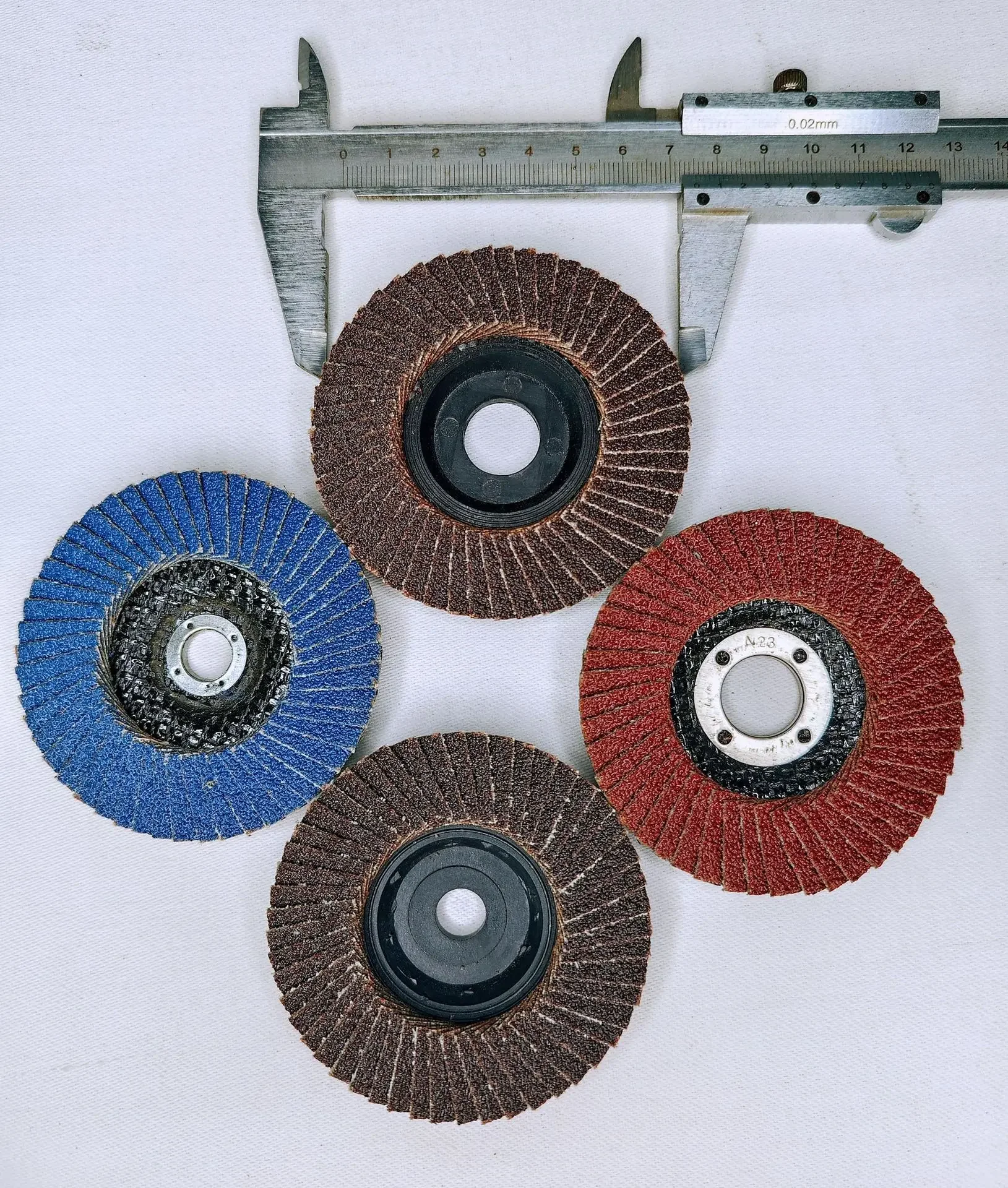 Cakram Penutup 75Mm 3 Inci 3 Buah Roda Pengamplasan Abrasif untuk Penggiling Sudut Aksesori Alat Pemoles Kayu Logam