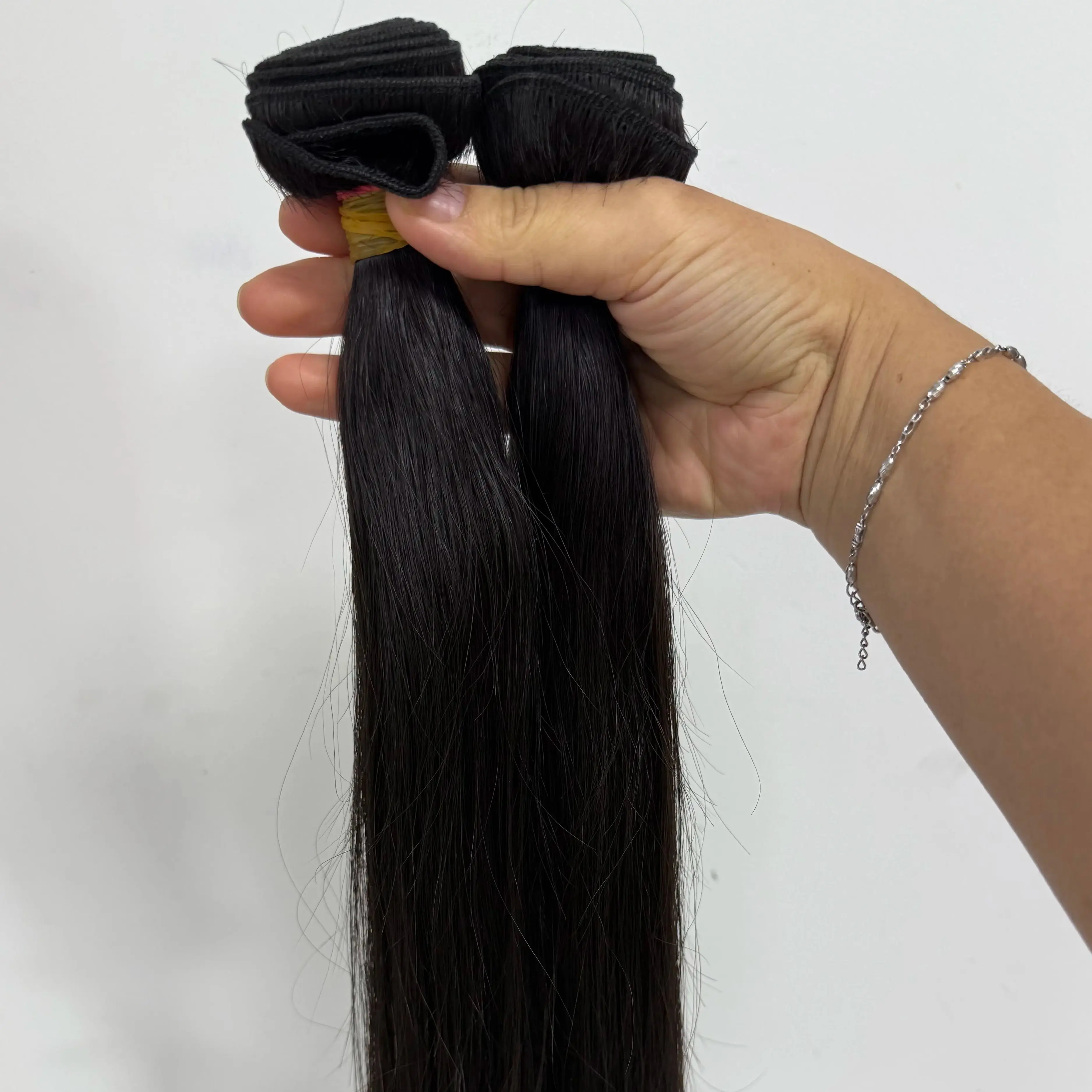 Pacotes de cabelo humano virgem cru reto, cabelo virgem não processado para mulheres, branqueável, um doador, cabelo humano, cor natural