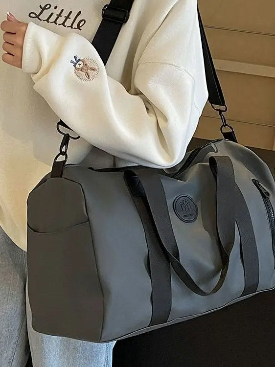 sac-de-voyage-grande-capacite-sac-a-main-bandouliere-pour-femme-sac-de-sport-tendance-avec-compartiment-sec-et-humide-sac-de-voyage-court-pour-affaires
