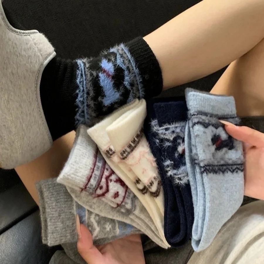 

5 Pairs of Women's Mid-Calf Socks in Random Colors, Slouchy Mid-Calf Socks, Fair Isle Style Socks, Cartoon Warm Socks for Autumn and Winter, Thanksgiving Gift