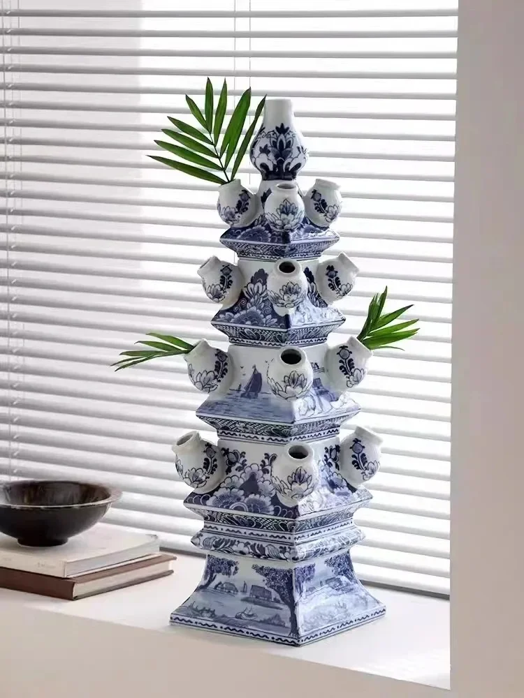 Luxury Ceramic Sculpture Vase Pagoda Blue and White Porcelain Simple Design Ornaments Interior Decoration Flower Tower