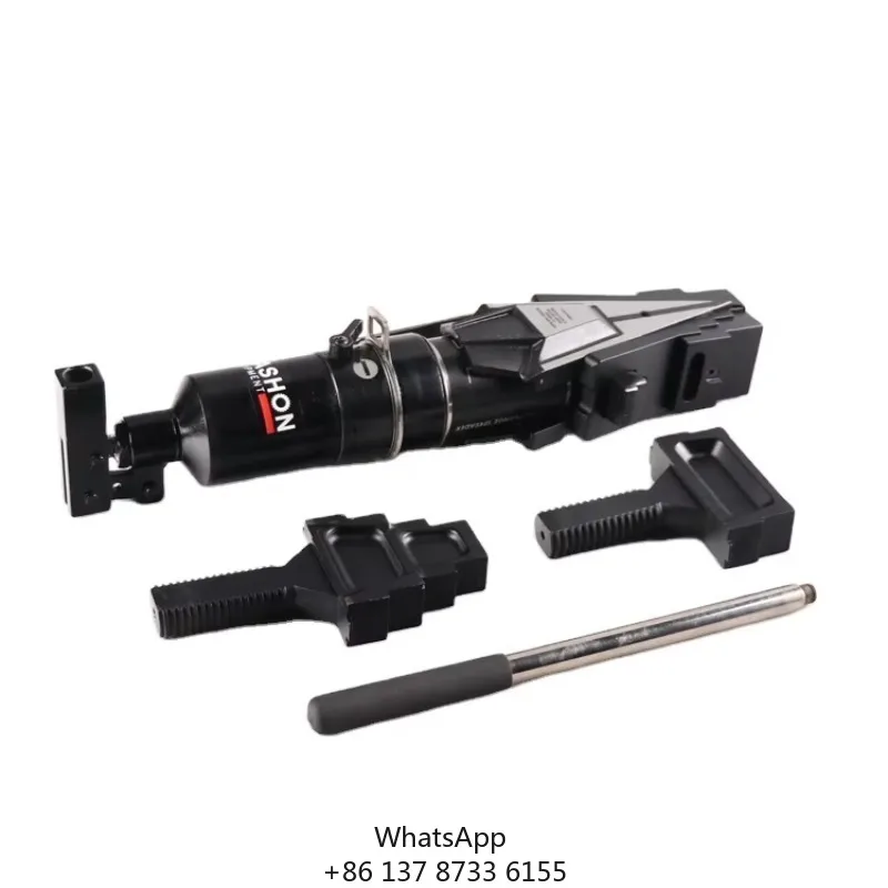 Integral 24 Ton Hydraulic Flange Spreader