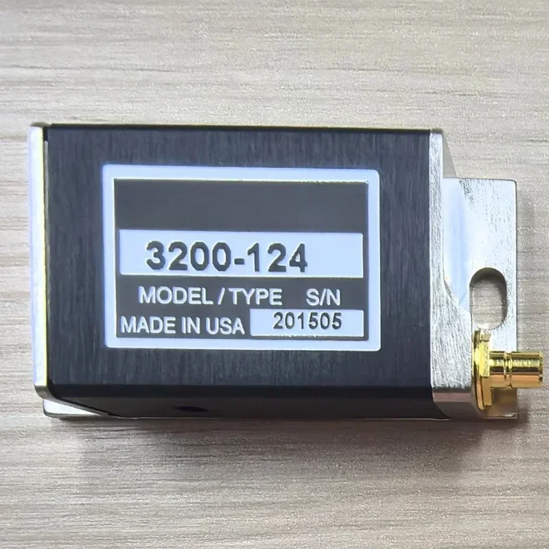 Optical modulator: metal acoustic and optical modulator