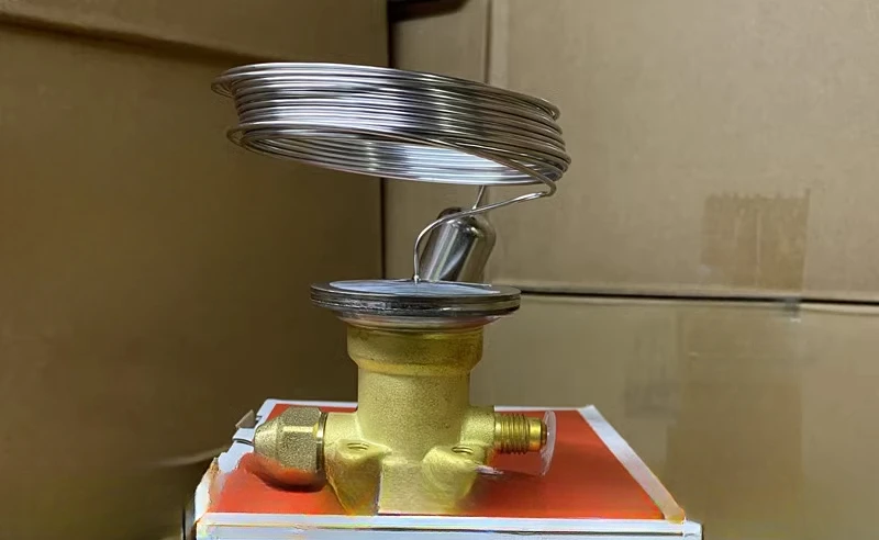 

Пакет из датчика температуры терморасширительного клапана TES5 067B3342 3343 3344 3358