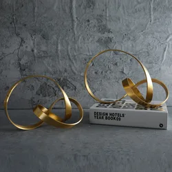 Simple Metal Gold Hollow Out Twist Art Ornament Irregular Living Room Ornament Desk Decoration Nordic Home Decor Accessories