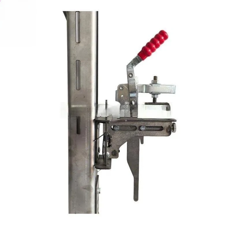 Electroplating tank side deep groove immersion heater elevator installation tool threshold fixing device